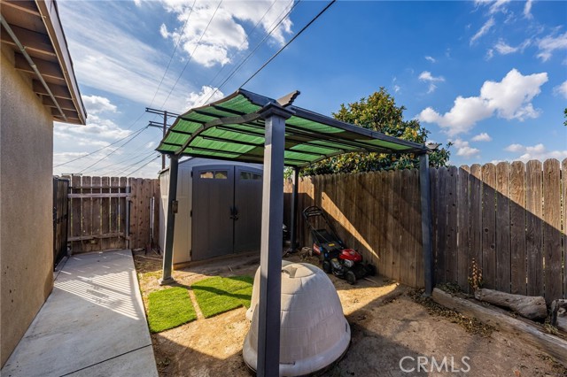 Detail Gallery Image 31 of 35 For 3087 Laurel Dr, Jurupa Valley,  CA 92509 - 4 Beds | 2 Baths