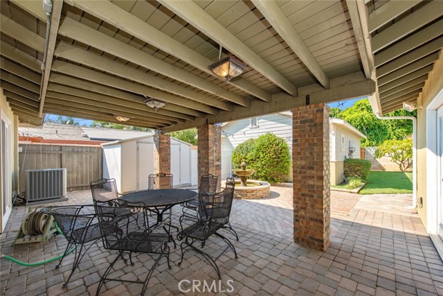2645 E Walnut Avenue, Orange CA: https://media.crmls.org/medias/dee1ac82-cdd2-40cb-a050-04d9ddd2fbf1.jpg