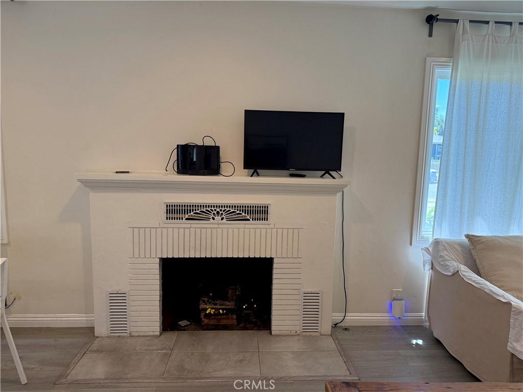 MLS #OC25163199 img 13