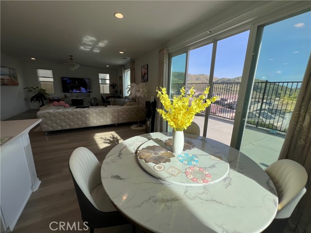 Detail Gallery Image 13 of 41 For 23816 Phoebe Dr, Corona,  CA 92883 - 5 Beds | 3 Baths