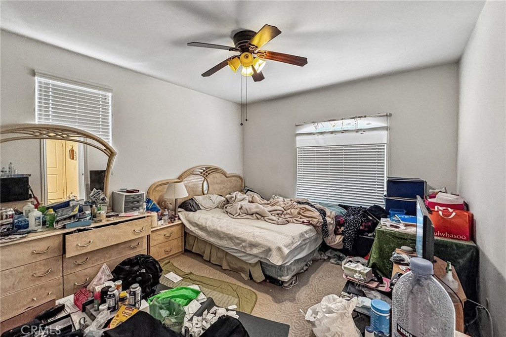 https://media.crmls.org/medias/dee2b1c2-224a-4b32-8b33-1505da6d9233.jpg?preset=X-Large