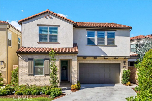 Detail Gallery Image 3 of 59 For 1270 E Providence Loop, Placentia,  CA 92870 - 4 Beds | 4/1 Baths