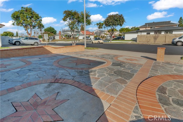 Detail Gallery Image 5 of 47 For 1324 E Turmont, Carson,  CA 90746 - 4 Beds | 3 Baths