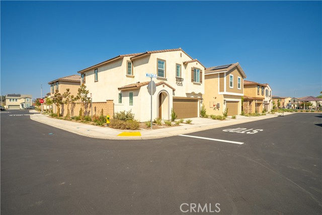 30310 Wild Oat Street, Murrieta CA: https://media.crmls.org/medias/dee79e6c-6988-4b80-9ca5-215f4cd6edf8.jpg