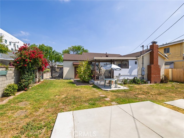 5526 W 118th Place, Hawthorne CA: https://media.crmls.org/medias/dee8780a-6b77-4e0b-9bd5-342b0fb835ac.jpg