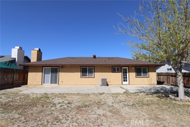 Detail Gallery Image 18 of 23 For 37334 55th St, Palmdale,  CA 93552 - 4 Beds | 2 Baths