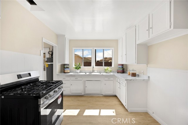 Detail Gallery Image 9 of 17 For 13418 Harvest Ave, Norwalk,  CA 90650 - 3 Beds | 1 Baths