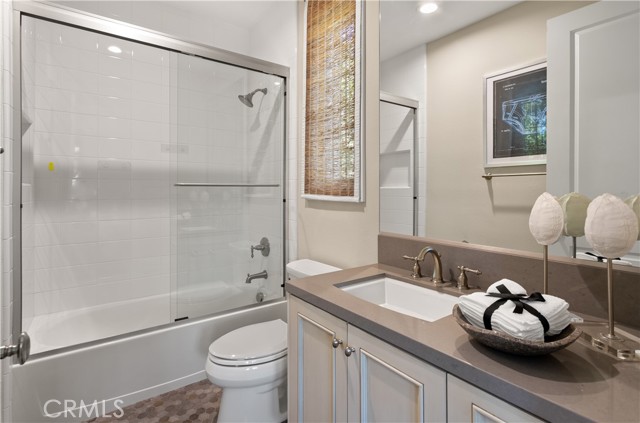 Detail Gallery Image 26 of 31 For 121 Amber Sky, Irvine,  CA 92618 - 4 Beds | 4/1 Baths