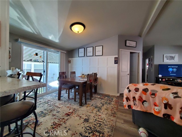 Detail Gallery Image 10 of 23 For 29021 Bouquet Canyon Rd #289,  Saugus,  CA 91390 - 4 Beds | 2 Baths