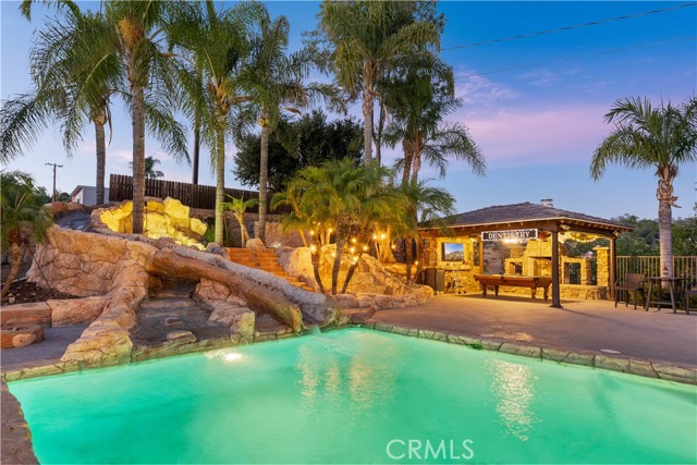 Detail Gallery Image 5 of 66 For 607 West, La Habra Heights,  CA 90631 - 5 Beds | 4 Baths