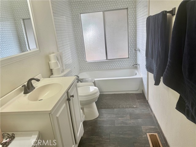 Detail Gallery Image 24 of 30 For 1550 Rimpau #37,  Corona,  CA 92881 - 3 Beds | 2 Baths