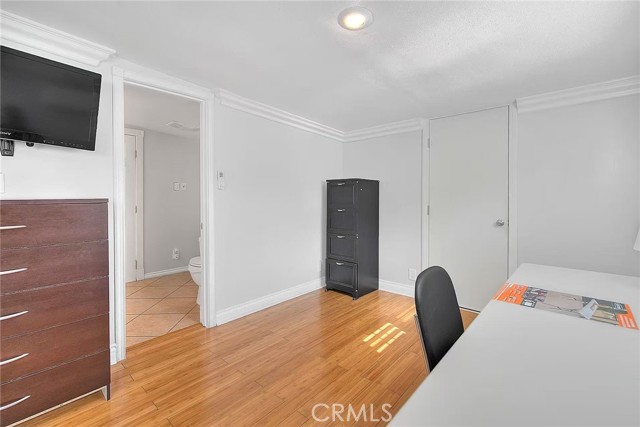 6442 Raymond Avenue, Long Beach CA: https://media.crmls.org/medias/deea7916-371a-465c-b2a9-ce3b7429f88b.jpg