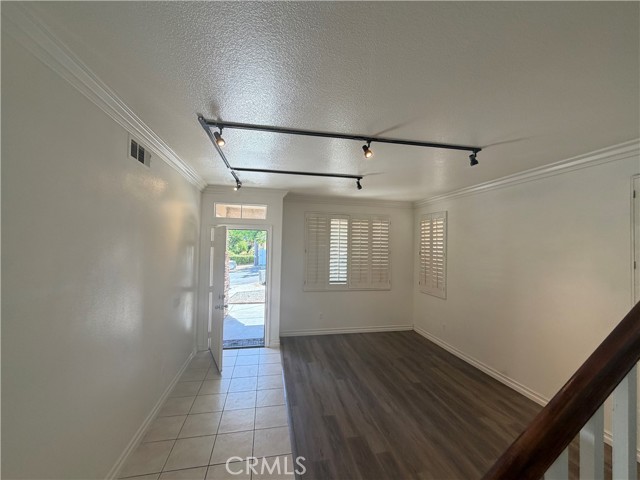 15147 Paddock photo 14