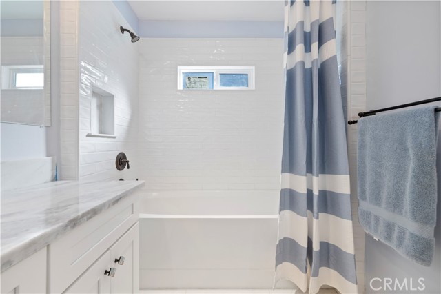 Detail Gallery Image 23 of 42 For 9816 Burnet, North Hills,  CA 91343 - 3 Beds | 2 Baths