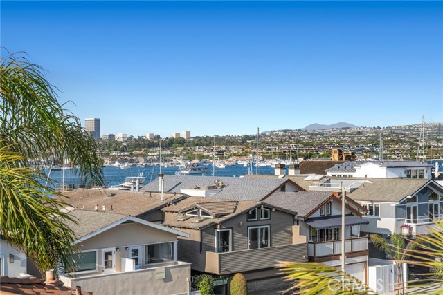 1201 E Balboa Boulevard, Newport Beach CA: https://media.crmls.org/medias/deeb520f-df1d-4f99-9dad-d7043225e869.jpg