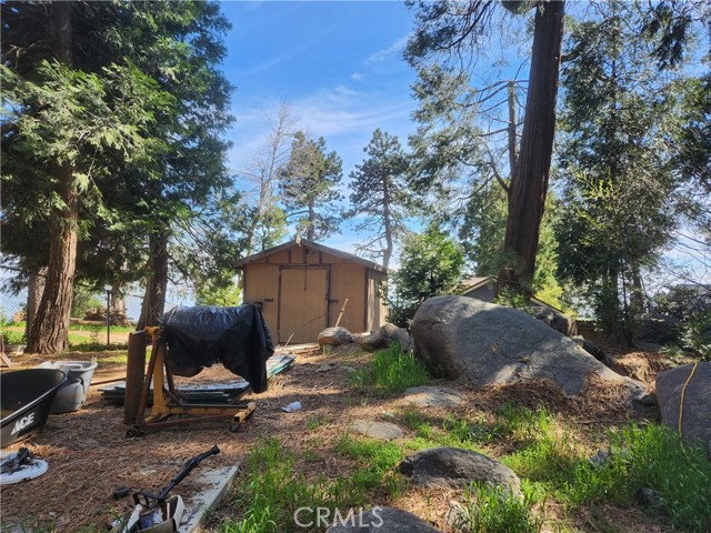23913 Inspiration Road, Crestline CA: https://media.crmls.org/medias/deece36d-1ba1-4f02-84b9-ab7b9f0d8ea1.jpg