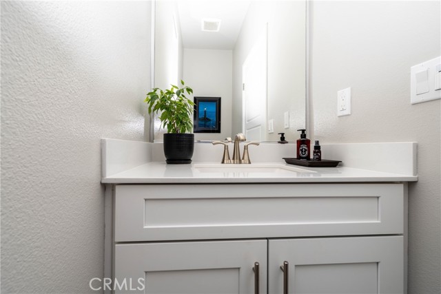 1450 Sea Lane, San Pedro CA: https://media.crmls.org/medias/deecf5e2-07d3-40e6-97e3-199ede8d6990.jpg