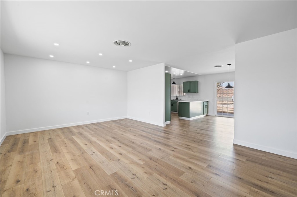 MLS #IV25062886 img 2