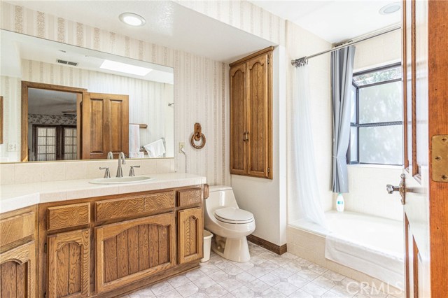 Detail Gallery Image 31 of 75 For 7040 Kenyon Ave, Hesperia,  CA 92345 - 3 Beds | 2/1 Baths