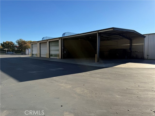 Paint facility with wash rack