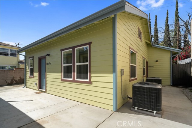Detail Gallery Image 3 of 19 For 5333 Monte Vista St #5335 1/4,  Highland Park,  CA 90042 - 2 Beds | 2 Baths