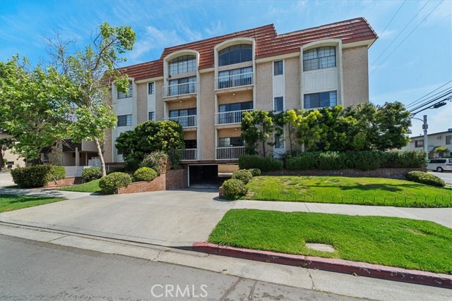 3568 Keystone Avenue, Los Angeles CA: https://media.crmls.org/medias/deef06cb-7f12-41e7-9bd4-78b03bca293c.jpg