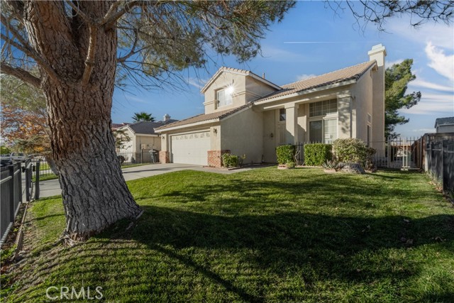 Detail Gallery Image 4 of 30 For 5313 Cisero Dr, Palmdale,  CA 93552 - 4 Beds | 3 Baths