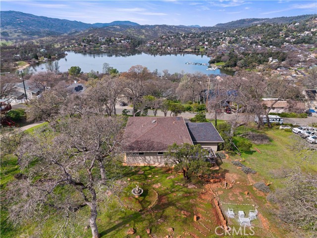 Detail Gallery Image 32 of 40 For 17444 Meadow View Dr, Hidden Valley Lake,  CA 95467 - 3 Beds | 2 Baths