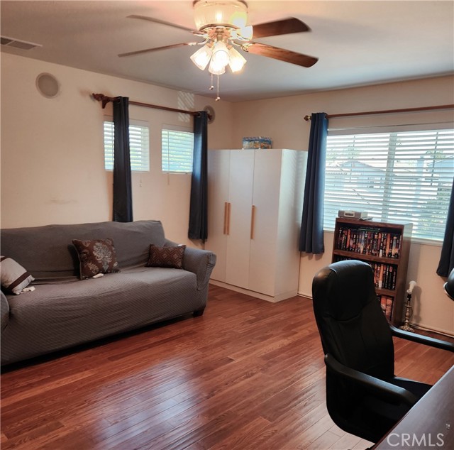 20858 Bakal Drive, Riverside CA: https://media.crmls.org/medias/def03c6d-bbd4-479c-b63b-e7d4f6008f22.jpg