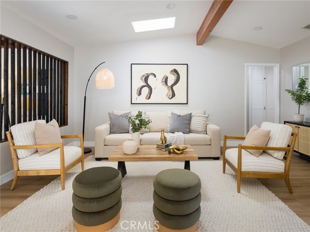 5526 Halison St, Torrance CA: https://media.crmls.org/medias/def03e30-e1bd-44b4-b5e6-1debcc06c11d.jpg