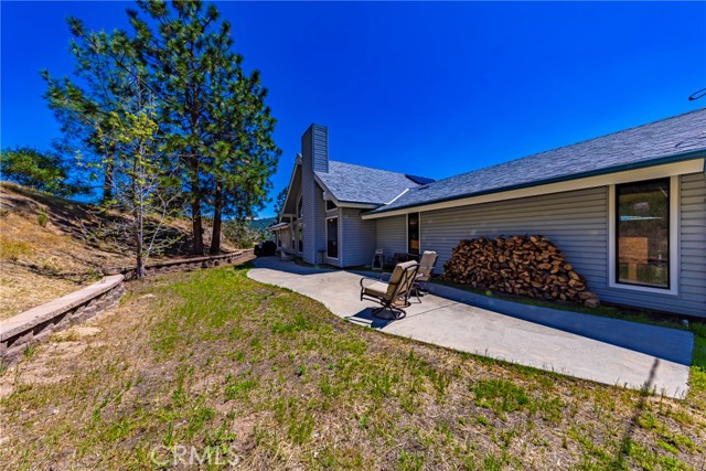 Detail Gallery Image 16 of 53 For 30951 N Dome Dr, Coarsegold,  CA 93614 - 3 Beds | 2 Baths