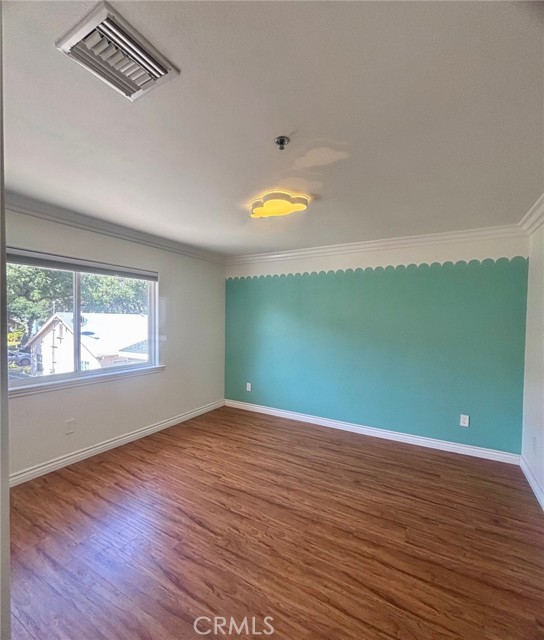 1688 Locust Street, Pasadena CA: https://media.crmls.org/medias/def09d65-8867-4a4f-af3f-c06c7b9704cd.jpg