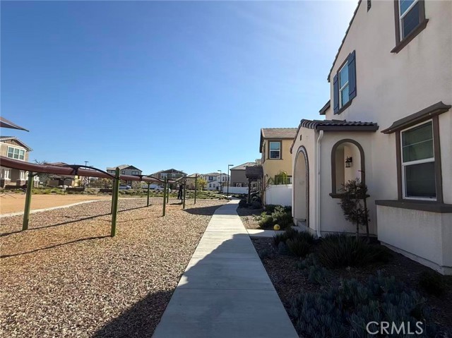 Detail Gallery Image 7 of 23 For 40718 Melrose Dr, Temecula,  CA 92591 - 4 Beds | 3 Baths