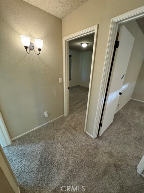 Detail Gallery Image 25 of 52 For 909 Mckelvy Ave, Clovis,  CA 93611 - 4 Beds | 2 Baths