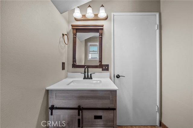 Detail Gallery Image 37 of 43 For 2144 Sirius, Thousand Oaks,  CA 91360 - 5 Beds | 3/1 Baths