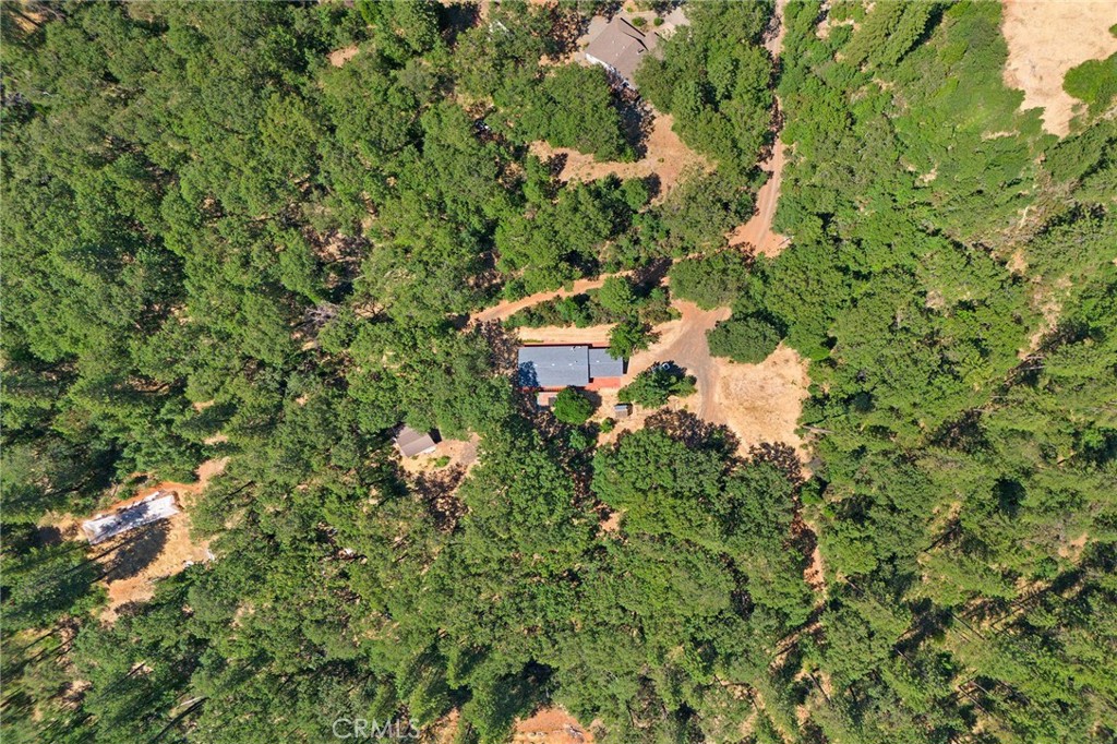 https://media.crmls.org/medias/def36f96-de69-4cc2-94e5-ac4617583aaf.jpg?preset=X-Large