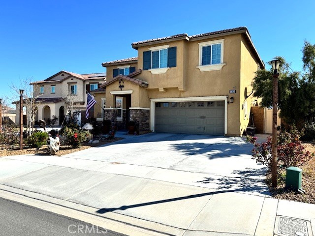 Detail Gallery Image 2 of 29 For 12031 Foster, Victorville,  CA 92392 - 5 Beds | 3 Baths