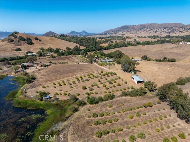 Detail Gallery Image 6 of 28 For 5385 Righetti Rd, San Luis Obispo,  CA 93401 - – Beds | – Baths