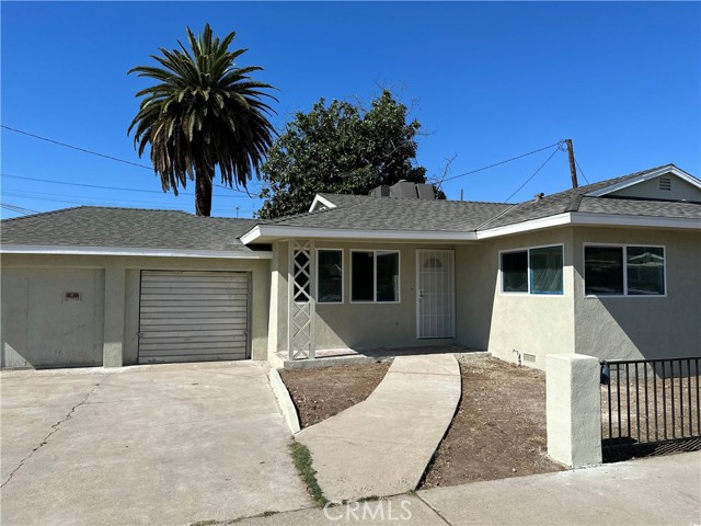 223 S Howard St, Corona, CA 92879