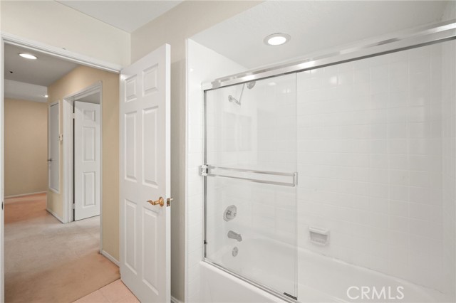 7169 Castle Peak Drive, West Hills CA: https://media.crmls.org/medias/def43f3c-87b5-4782-b9ef-525b476eecfd.jpg
