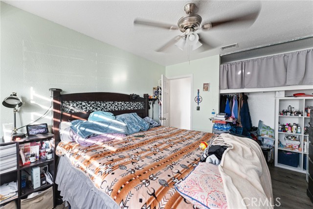 Detail Gallery Image 12 of 32 For 7827 Golondrina, San Bernardino,  CA 92410 - 4 Beds | 1/1 Baths