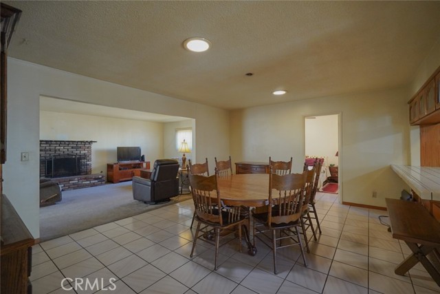 Detail Gallery Image 10 of 16 For 20323 Callaway Ave, Lakewood,  CA 90715 - 4 Beds | 1/1 Baths