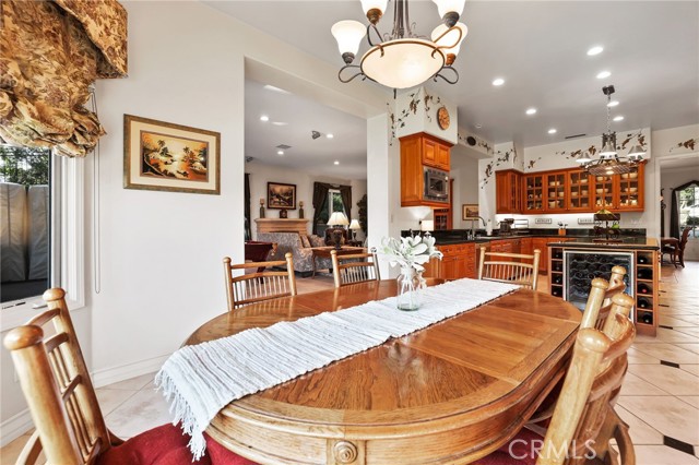 Detail Gallery Image 19 of 75 For 1731 Vista Lomitas, Fullerton,  CA 92831 - 5 Beds | 5/1 Baths