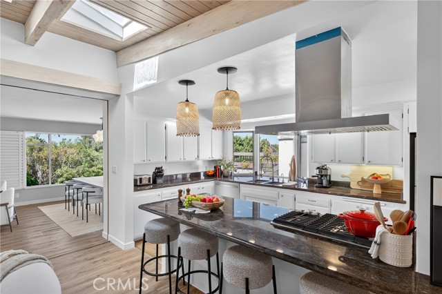 760 Via Del Monte, Palos Verdes Estates CA: https://media.crmls.org/medias/def6f039-1e83-4471-aa4d-4fe395384260.jpg
