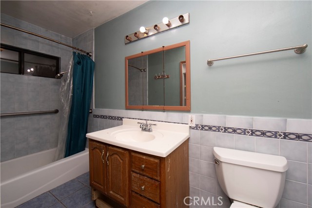 Detail Gallery Image 40 of 50 For 4402 Cathann St, Torrance,  CA 90503 - 4 Beds | 2/1 Baths