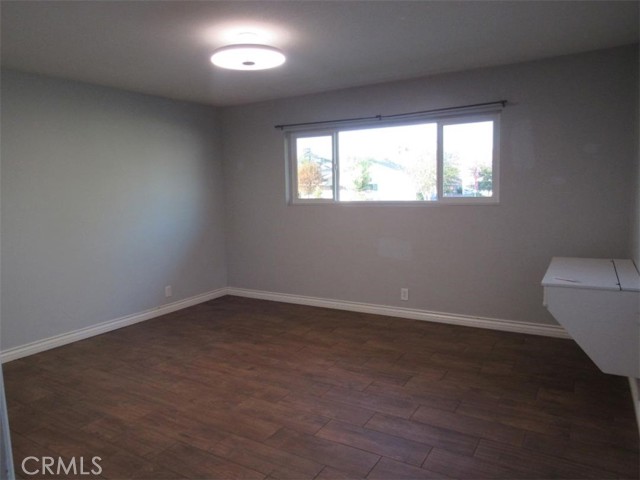 Image 11 of 21 For 43251 San Mateo Way