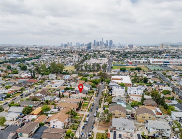 2820 E 6th Street, Los Angeles CA: https://media.crmls.org/medias/def82ce5-b98e-4151-8b08-f4ef045bf478.jpg