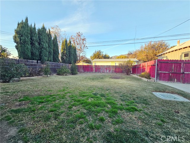 Detail Gallery Image 29 of 35 For 331 W Lemon Ave, Monrovia,  CA 91016 - 4 Beds | 2 Baths