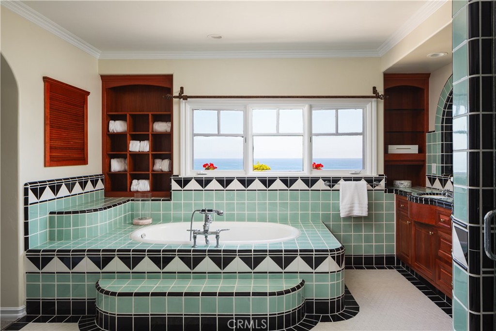 Def98615 15ad 478b B055 E73ca11298ff