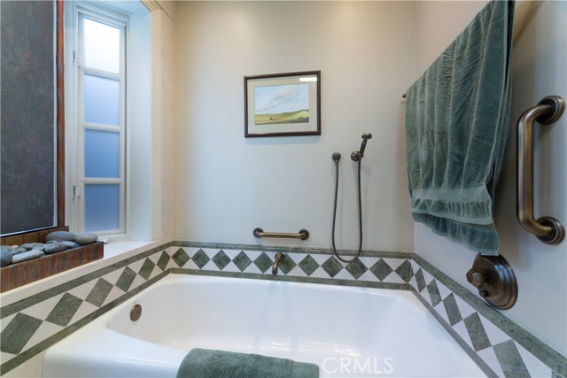 Detail Gallery Image 36 of 66 For 4160 Linden Ave, Long Beach,  CA 90807 - 3 Beds | 2/1 Baths